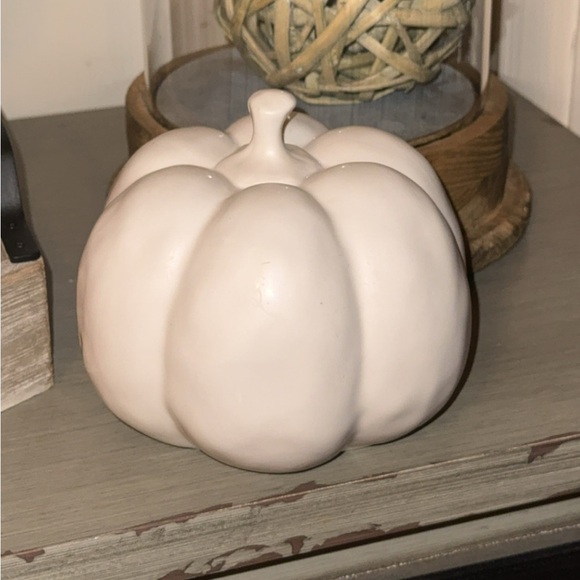 Rae Dunn RD White Ceramic Pumpkin Fall/Halloween Home Decor Accent “TRICK” - Picture 2 of 4